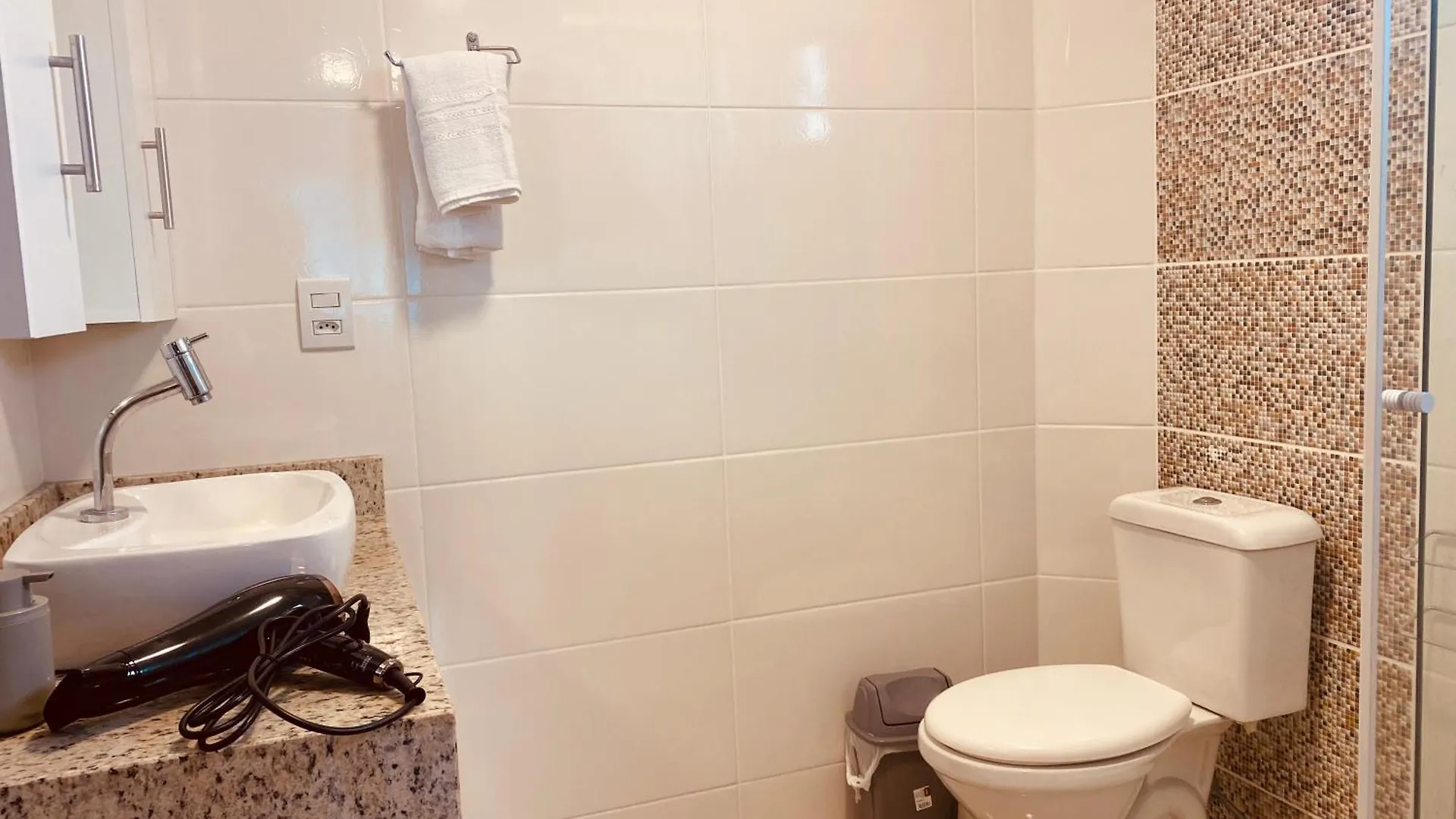 Апартаменты Apartamento Flores De Veneranda, Bombas Бомбиньяс Бразилия